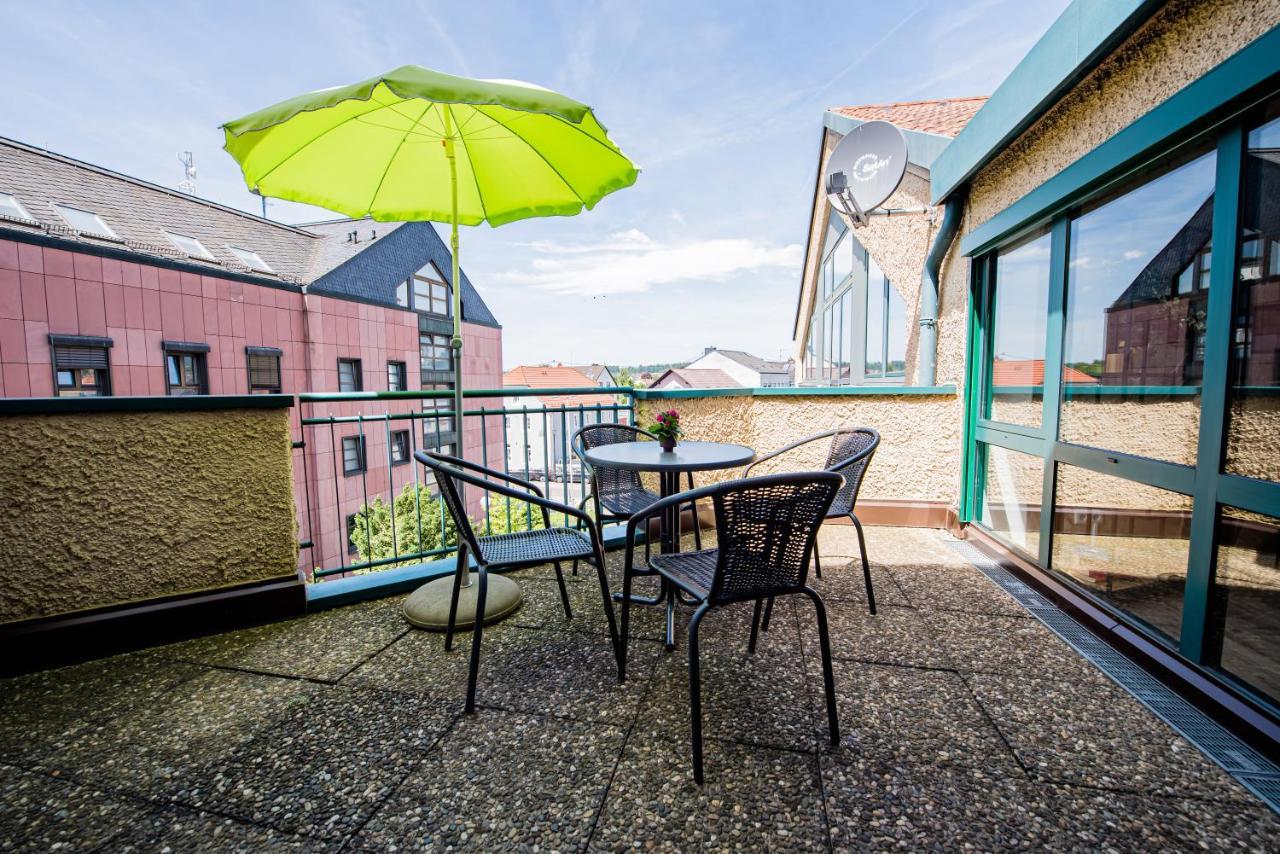 Industrie Stil Apartment Unweit Vom See Losheim Exterior foto