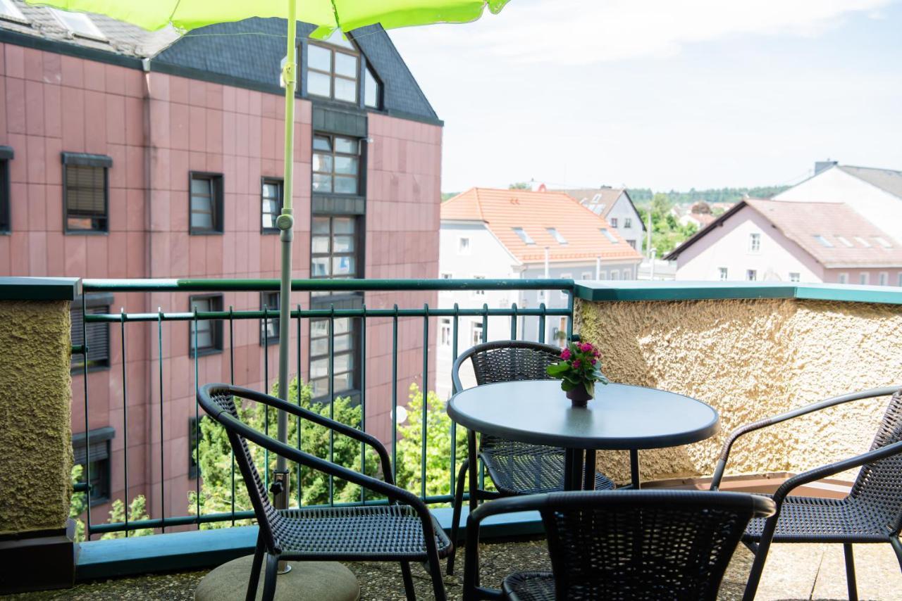 Industrie Stil Apartment Unweit Vom See Losheim Exterior foto